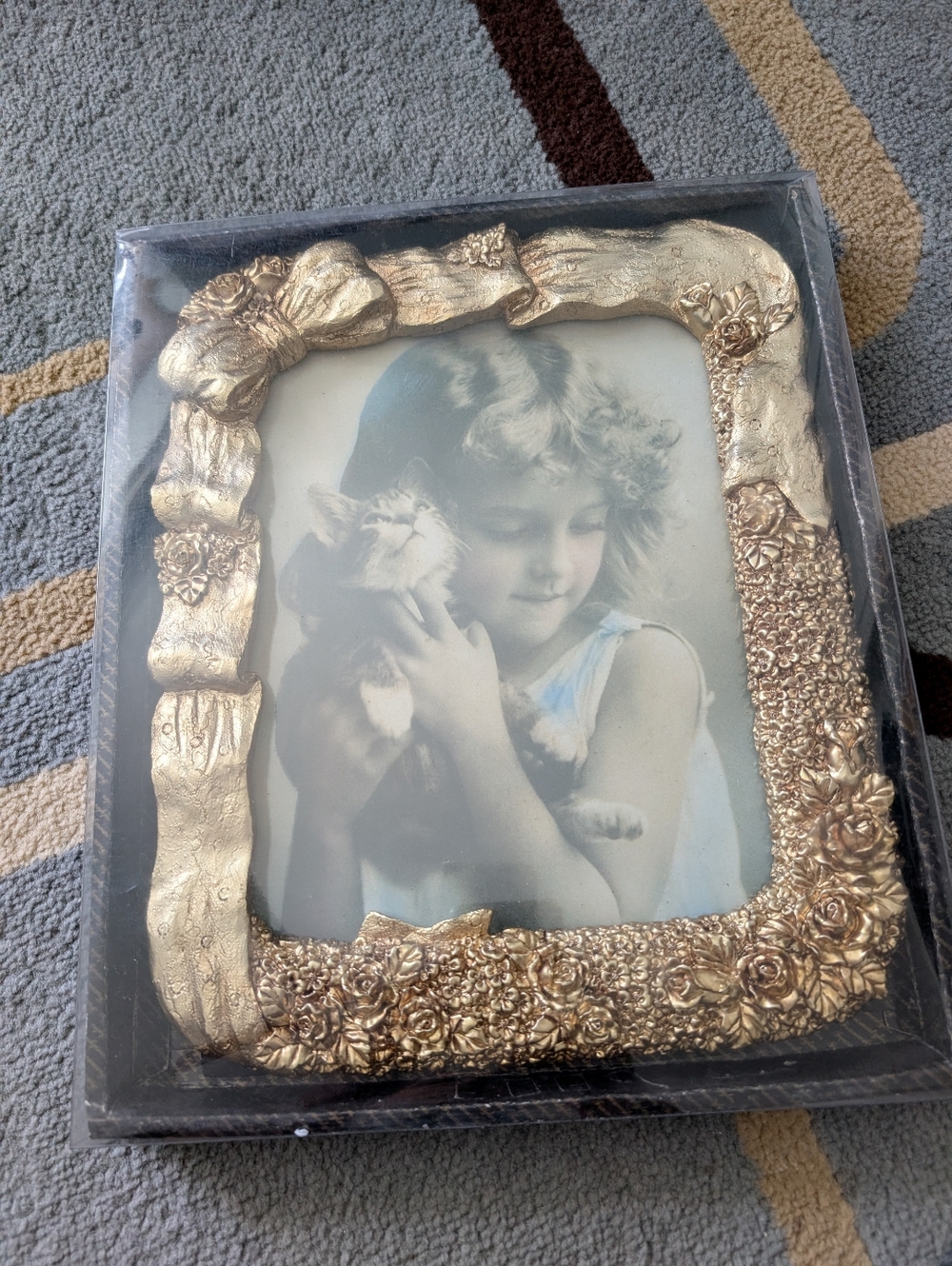 Vintage  , Elegant Picture frame ornate gold floral 8” x 10”